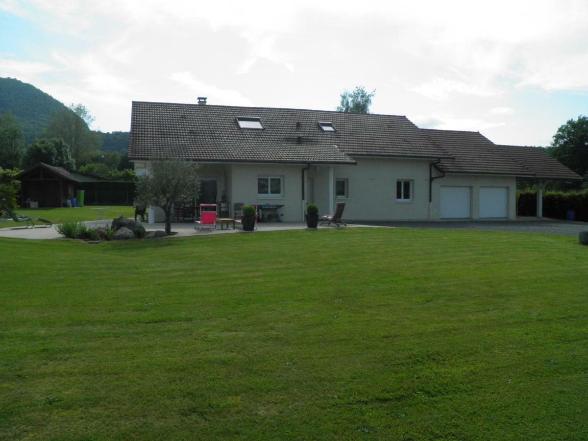 Apartament Chez Fabienne Peyrieu Zewnętrze zdjęcie